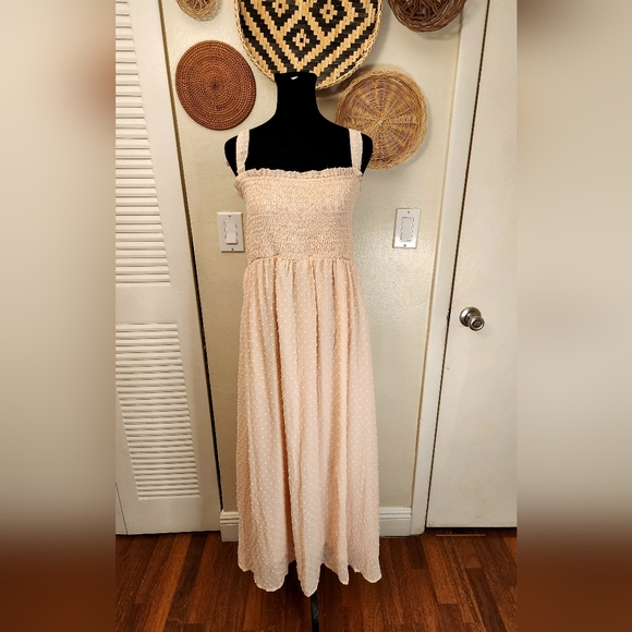 Sleeveless Smocked Maxi Dress With Side Split - Picture 2 of 9